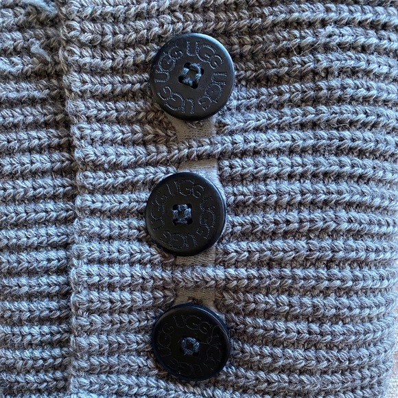 UGG knitted boots - Picture 13 of 14